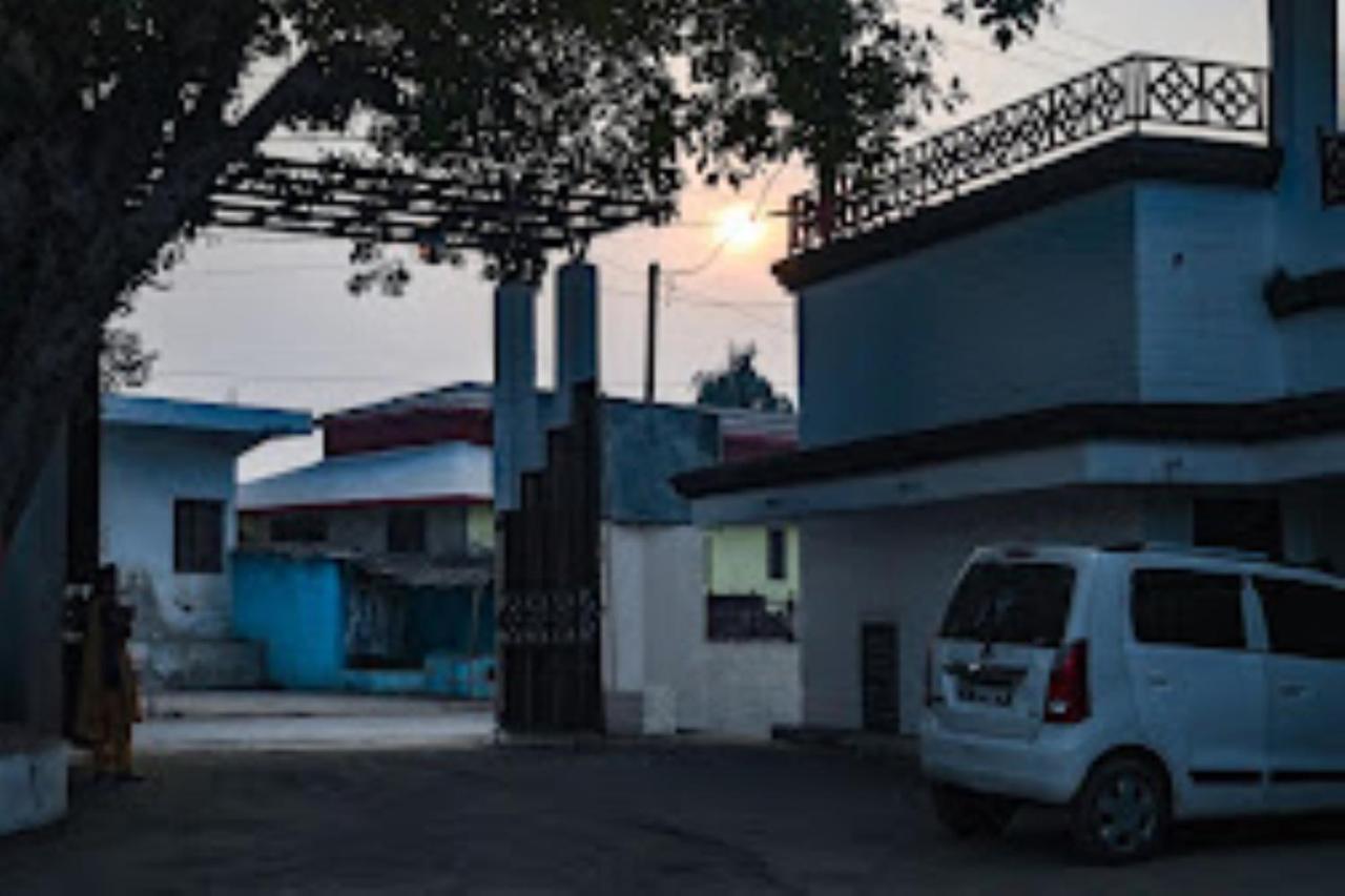 Mp Tourist Bunglow , Chitrakoot Hotel Sitapur Muafi Exterior foto