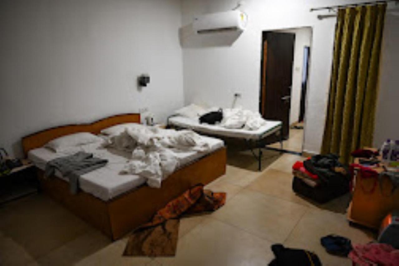 Mp Tourist Bunglow , Chitrakoot Hotel Sitapur Muafi Exterior foto