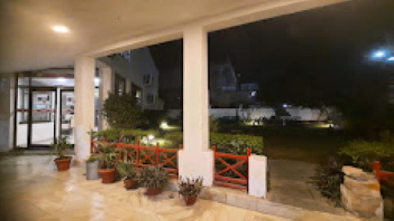 Mp Tourist Bunglow , Chitrakoot Hotel Sitapur Muafi Exterior foto