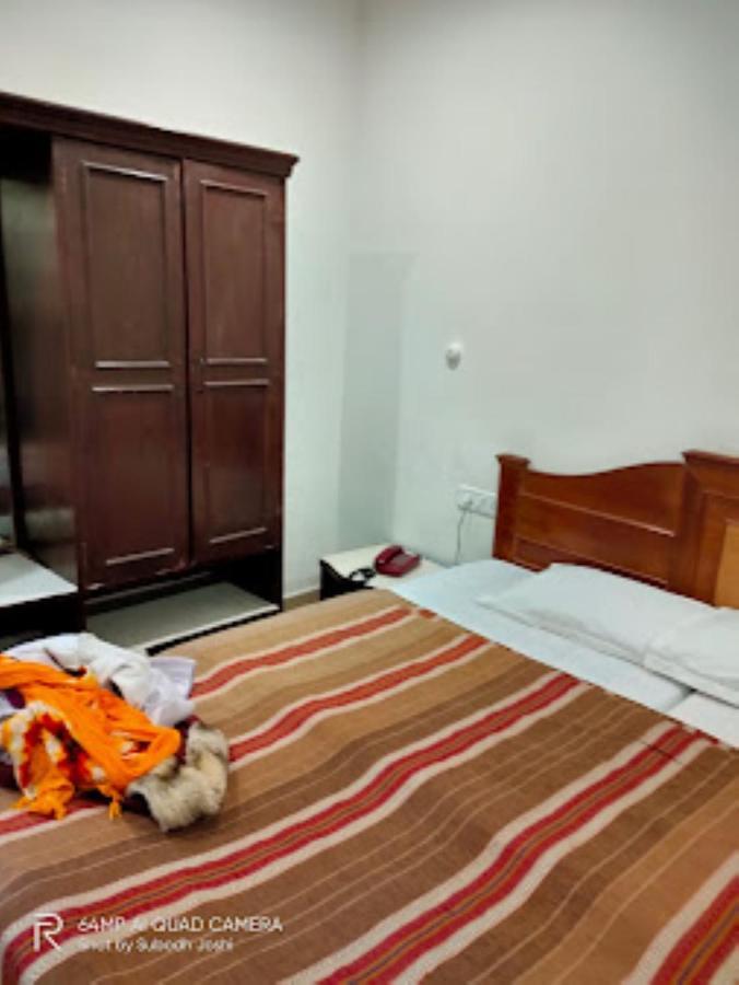 Mp Tourist Bunglow , Chitrakoot Hotel Sitapur Muafi Exterior foto